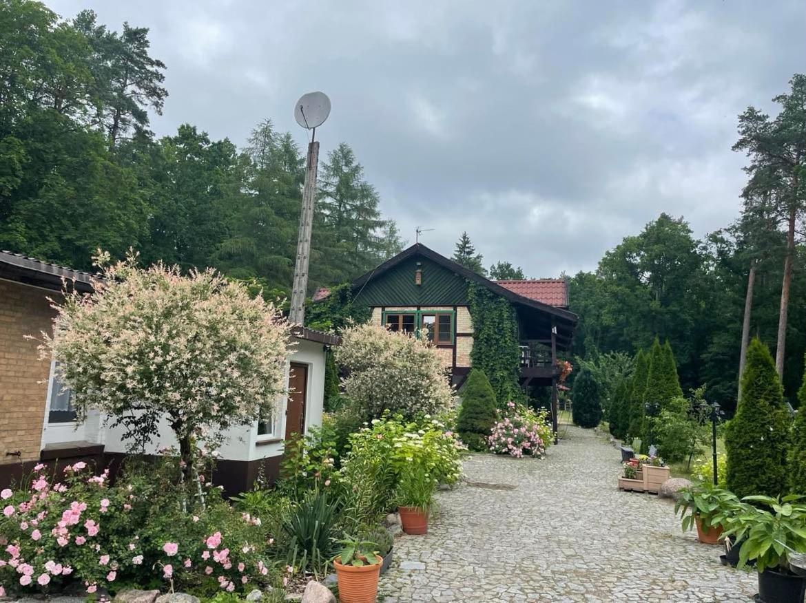 Cezar Dom Wczasowy Ruciane-Nida Esterno foto